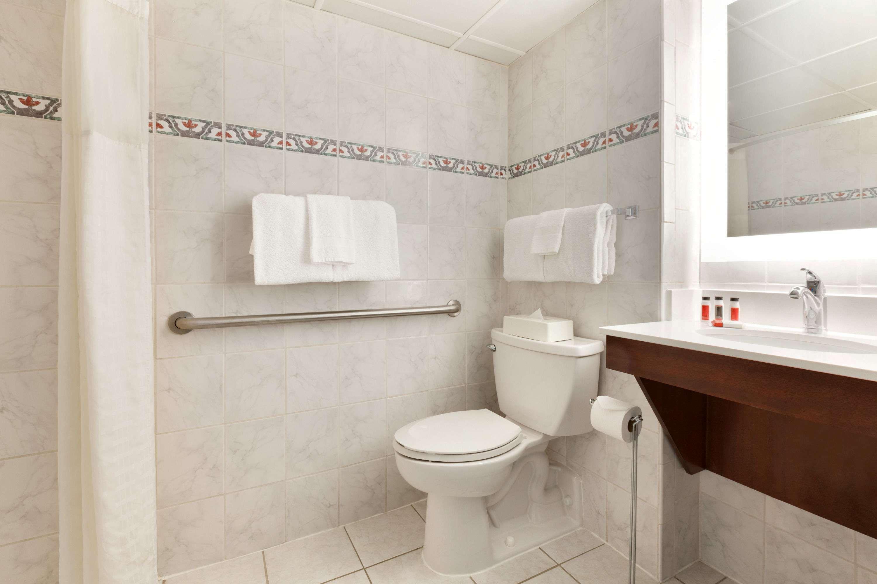 Howard Johnson Plaza By Wyndham Ocean City Oceanfront Εξωτερικό φωτογραφία