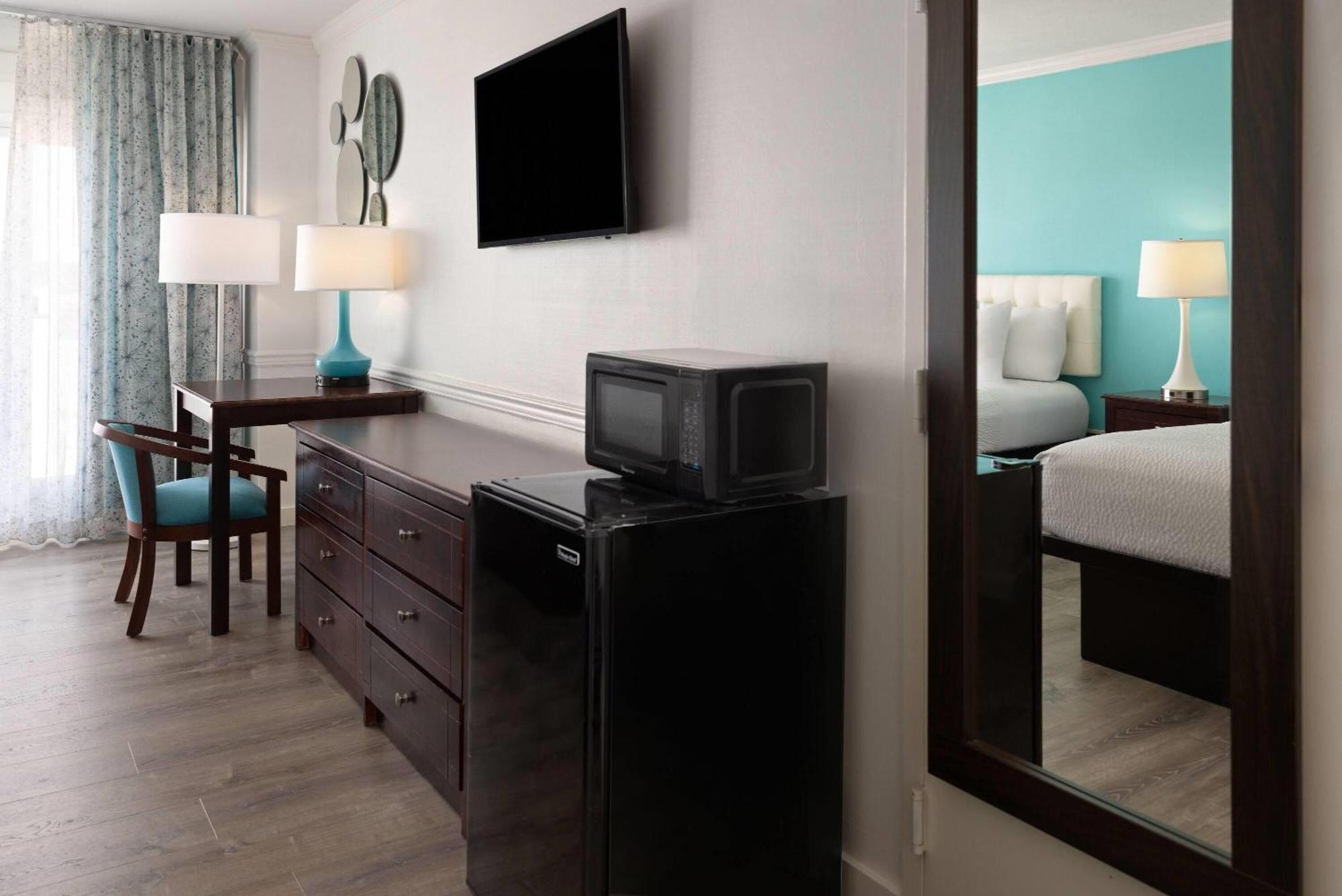 Howard Johnson Plaza By Wyndham Ocean City Oceanfront Εξωτερικό φωτογραφία