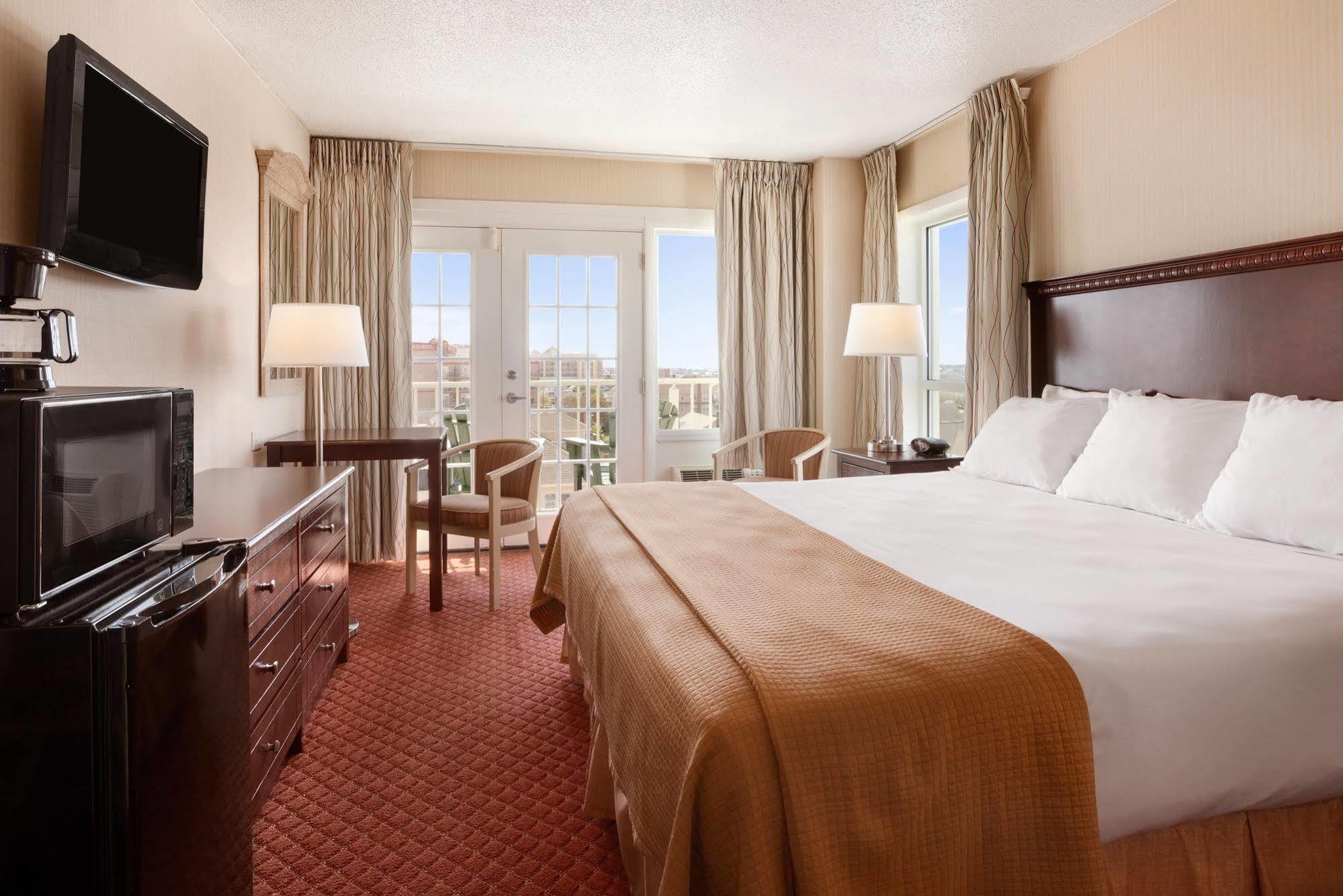 Howard Johnson Plaza By Wyndham Ocean City Oceanfront Εξωτερικό φωτογραφία